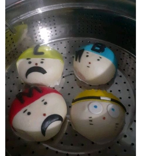 

Bakpao Karakter Lucu 1 Bungkus Isi 6