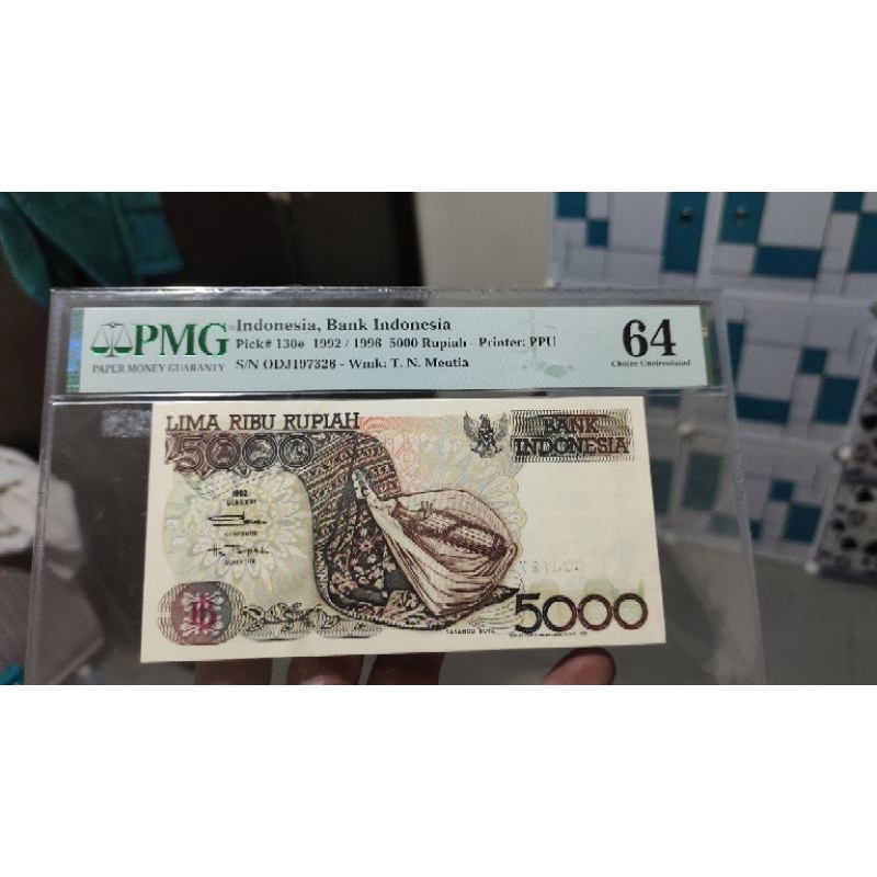 5000 Rupiah Sasando PMG 64