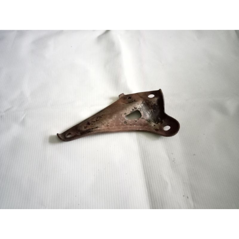 breket pangkon dudukan knalpot honda astrea prima star original second copotan