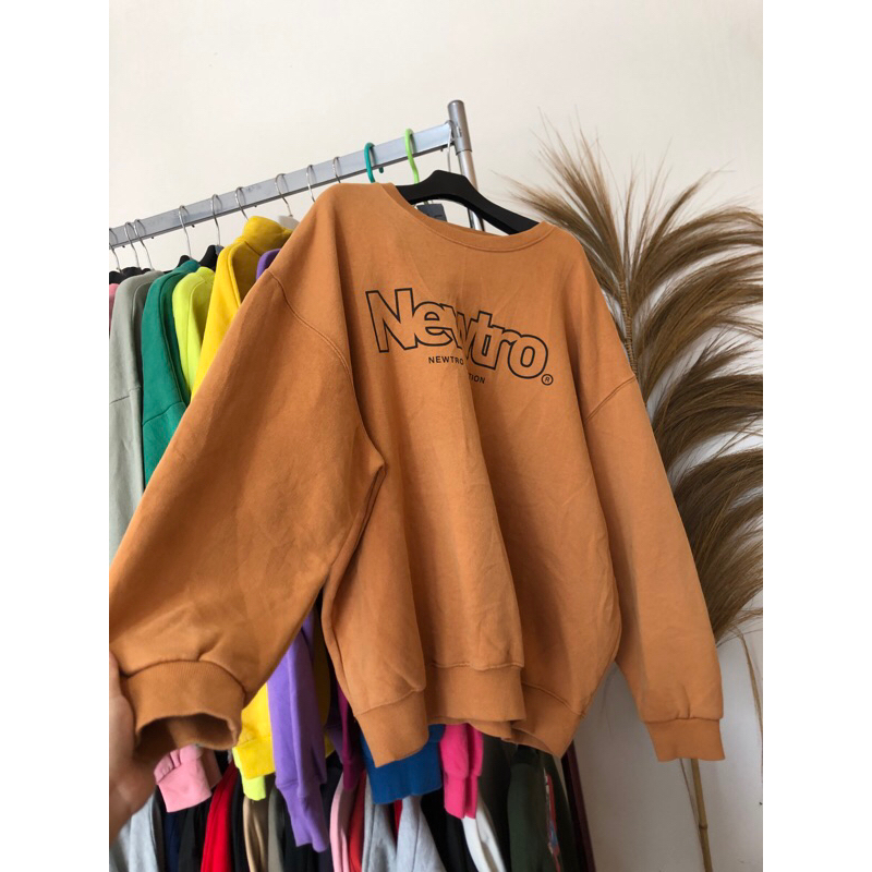 link co crewneck oversized lengan balon sablon newtro