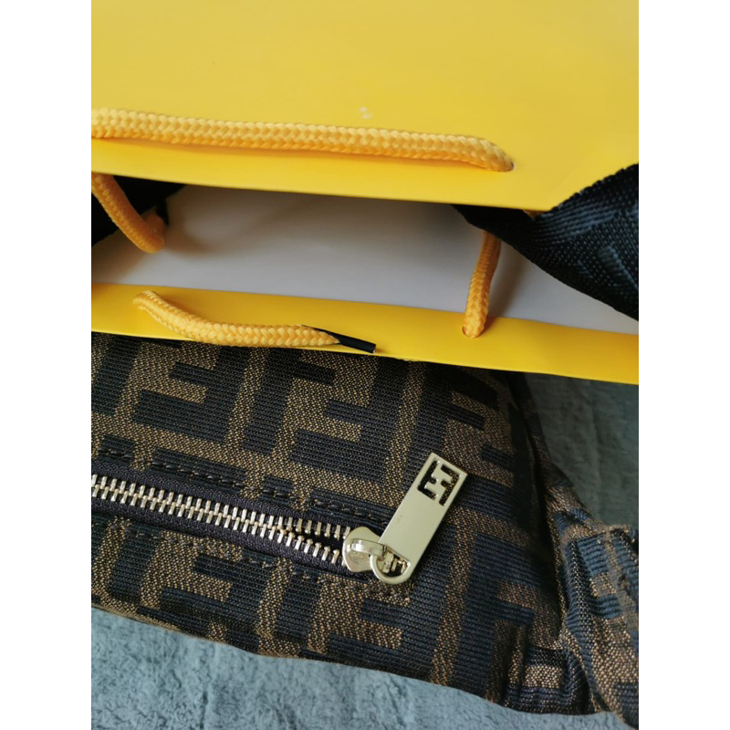 Tas Waistbag fendi pria wanita import tas selempang branded