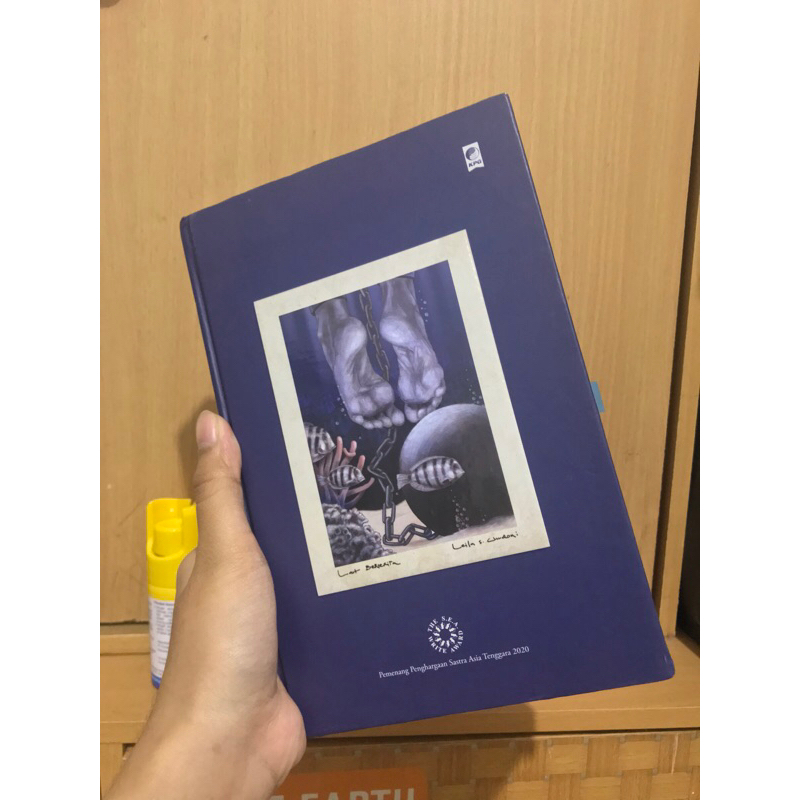 Novel Preloved Bekas Laut Bercerita Hard Cover