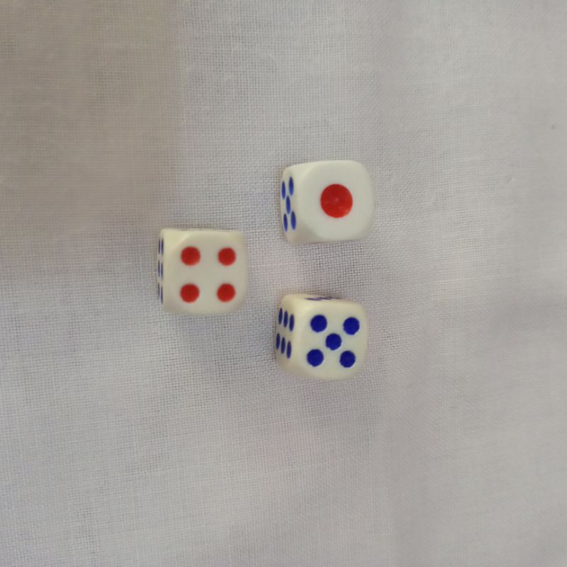 Dadu Mainan PVC 12 mm X1,2 cm Dice board games Foto Domino kartu