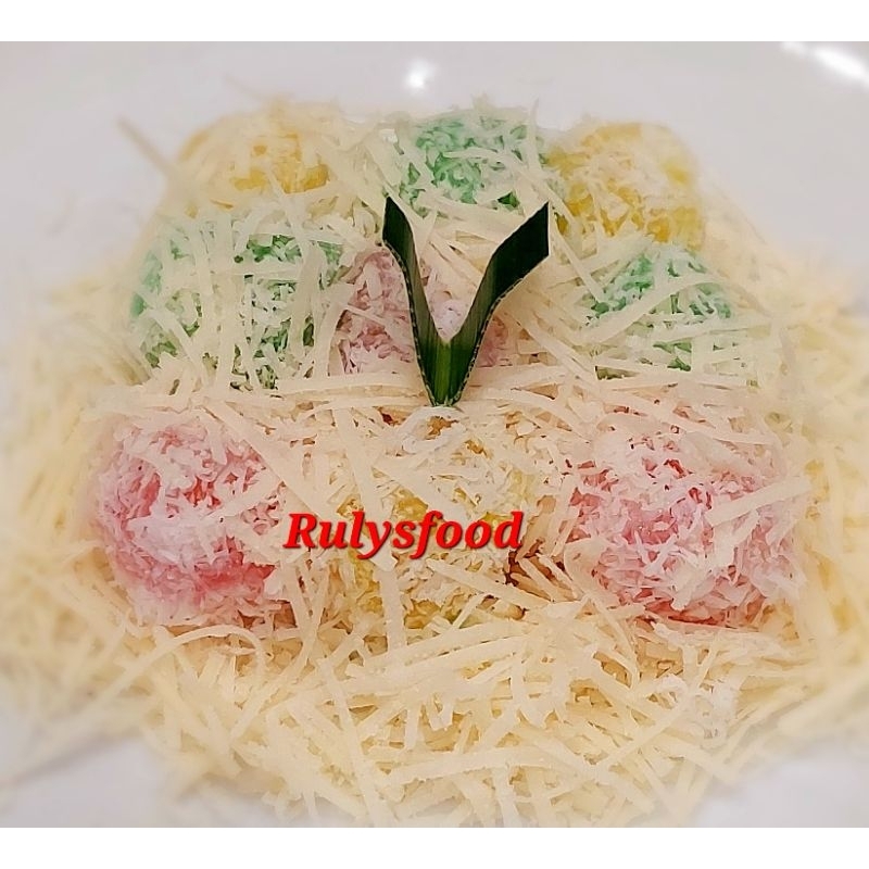 

cenil singkong / singkong pelangi / ongol2 enak halal kue tradisional