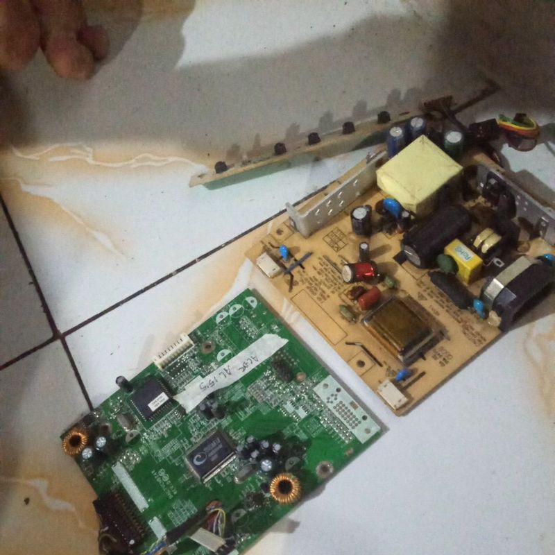 mesin monitor lcd merk Acer AL 1515