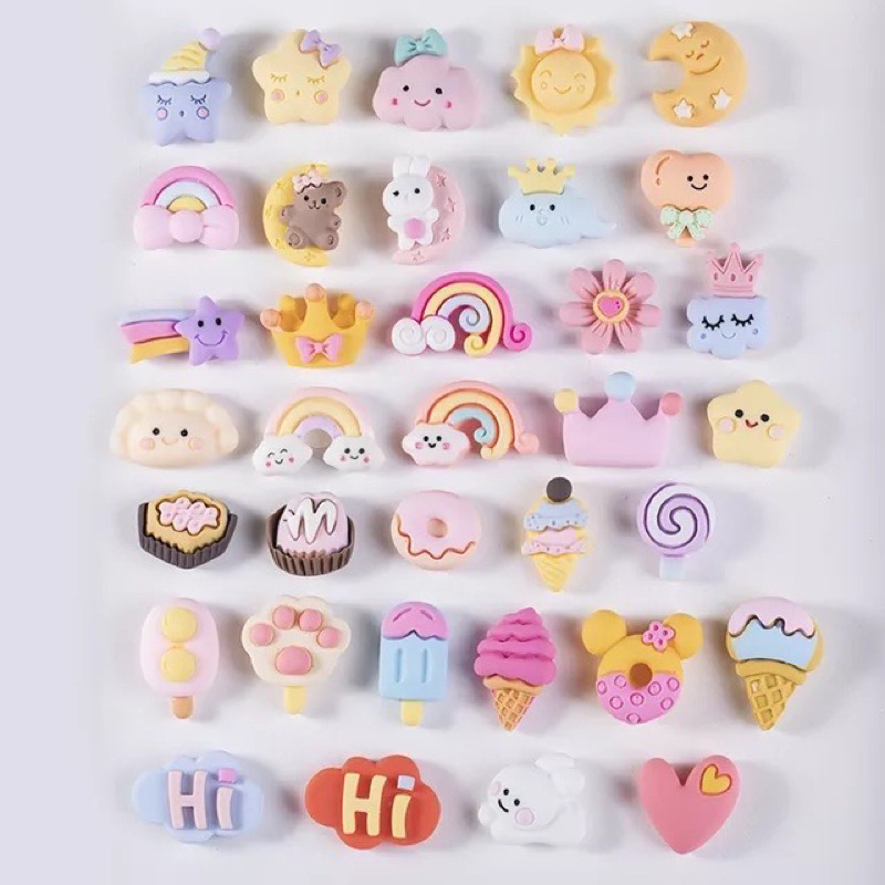 1 Lusin (12 Pcs) Bros Pin Dagu Karakter Lucu Seri Clay Multiwarna