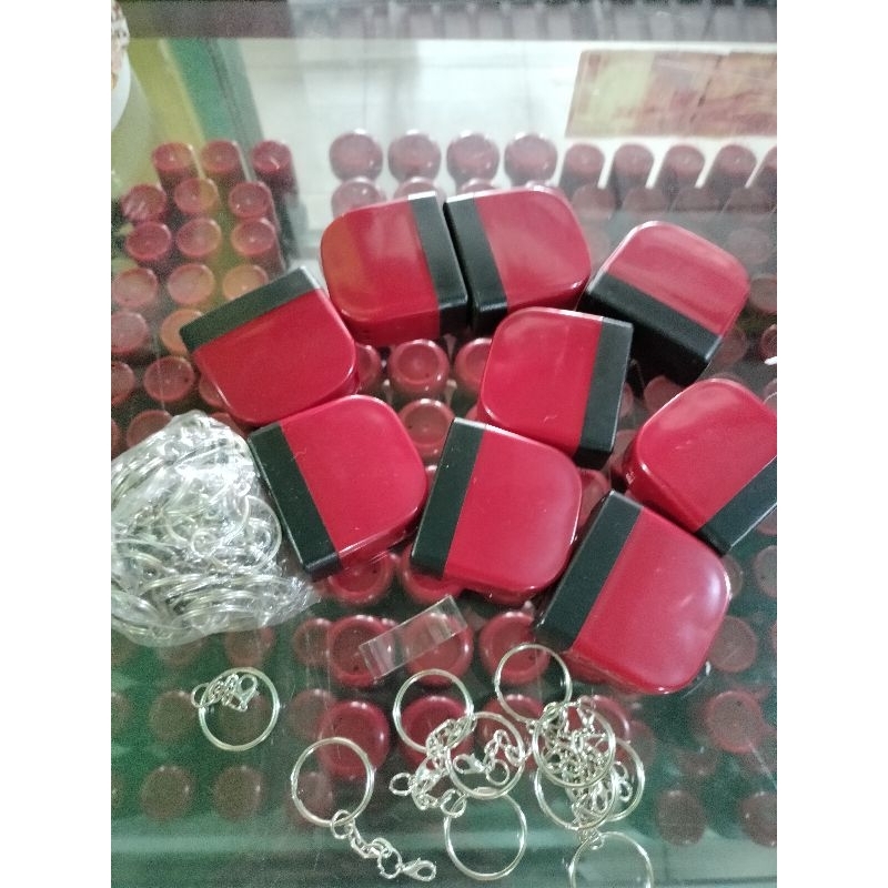 

STEMPEL GANTUNGAN KUNCI BISA BUAT NAMA DOKTER, BIDAN,PERAWAT, NIP, SIP ,LUNAS,DLL.