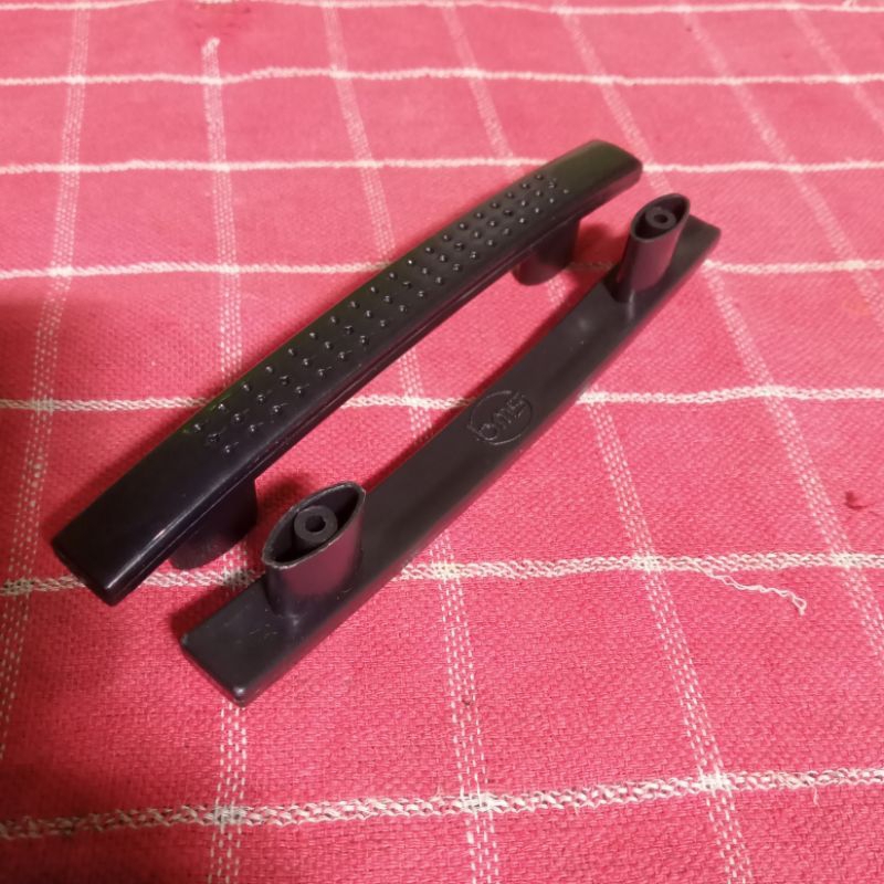 Handle Bintik isi 90pcs Tarikan Lemari Gagang Pintu Ukuran P14cm BMS