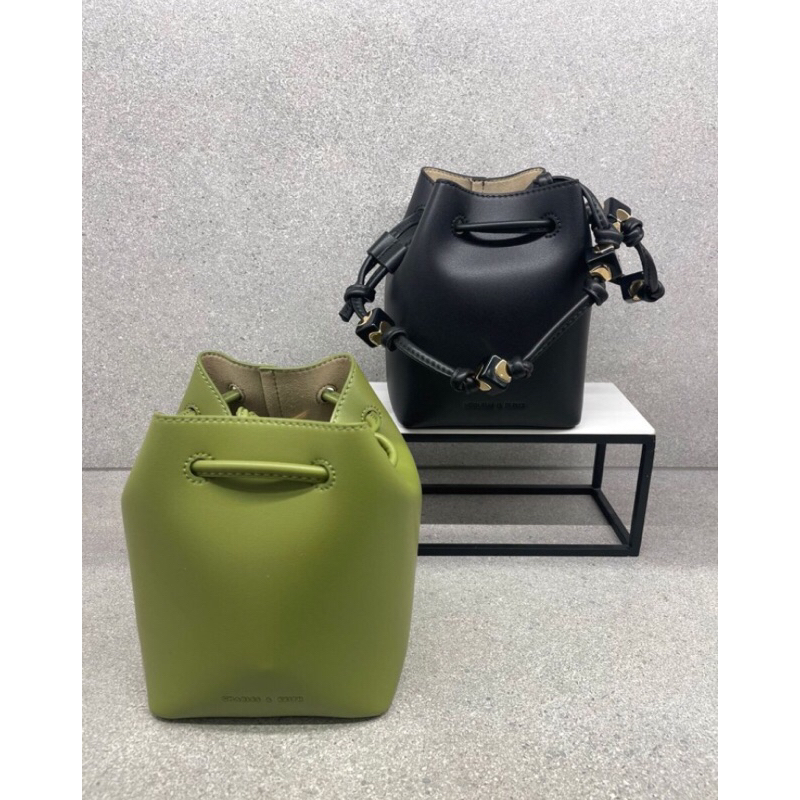 Jastip Charles and Keith Originals store~47