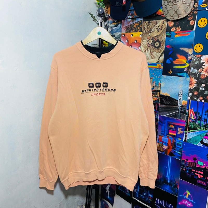 MICHIKO LONDON CREWNECK