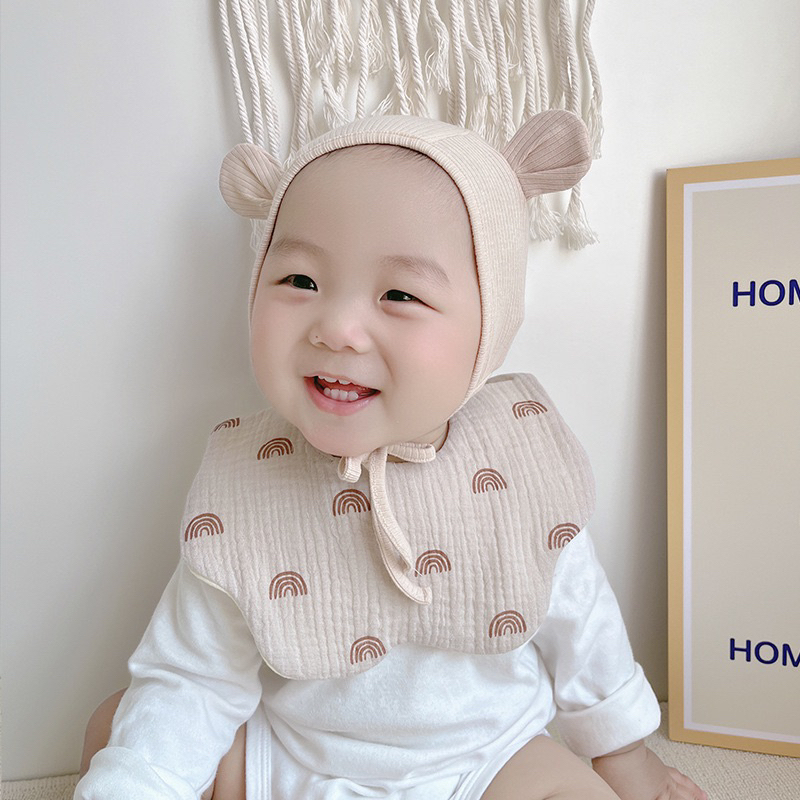 Cloudy muslin bib bayi