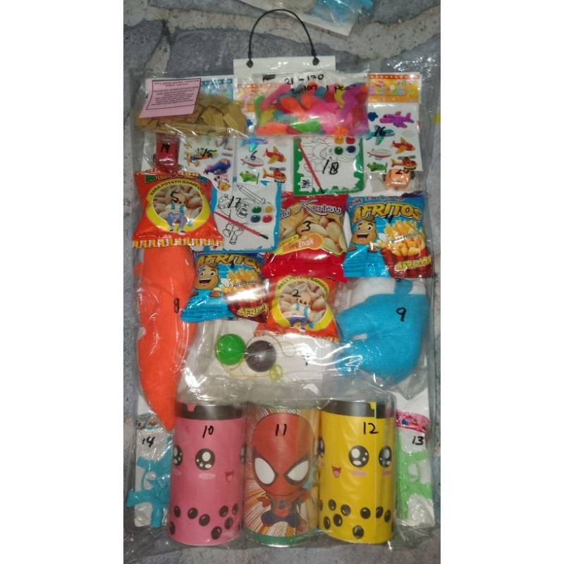 (Promo)lotre mainan anak 120 kupon Hadiah Celengan, Boneka dan Lato-Lato