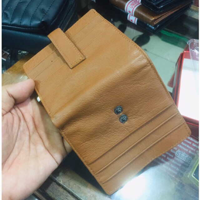 dompet khusus kartu model terbaru dengan pengaman kancing yang keren dan elegan bahan dari kulit sapi asli berkualitas lokal #dompet #dompetkartu #dompetkartu #cardholder