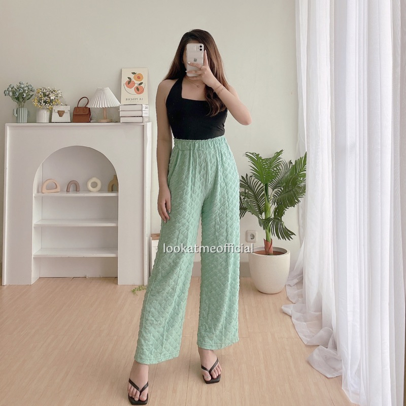 lookatmeofficial - Violette Bubble Knit Pants - Bubble Knit Highwaist Cullote - Celana Kulot Warna Pastel Premium