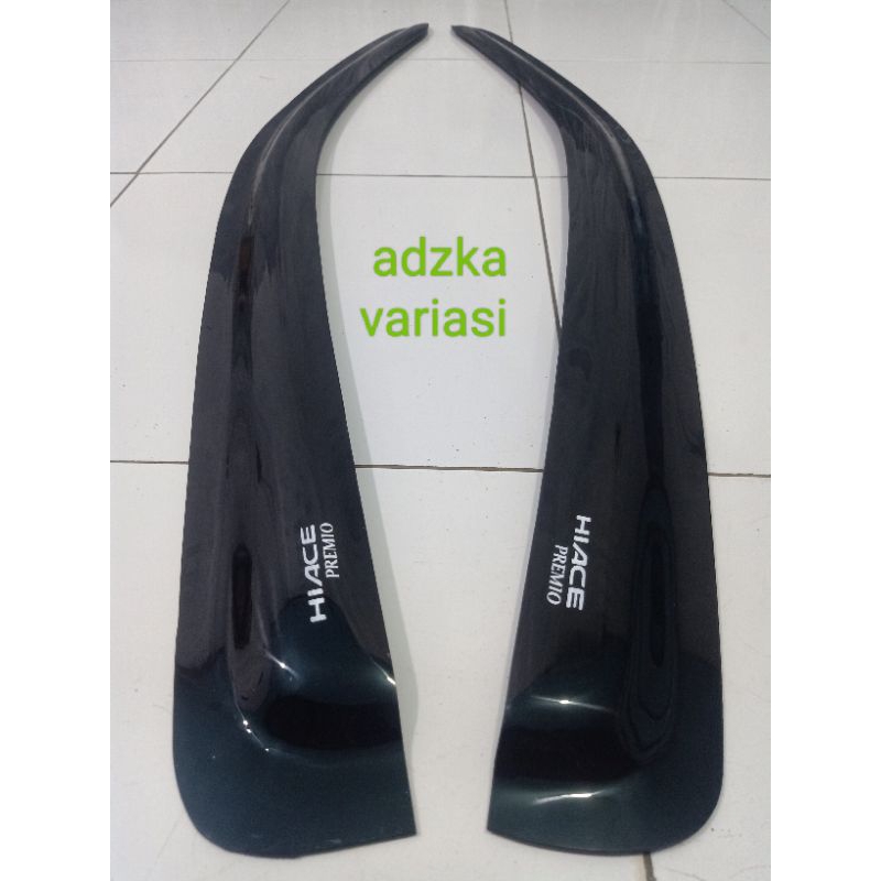 talang air mobil Toyota Hiace premio mobil slim