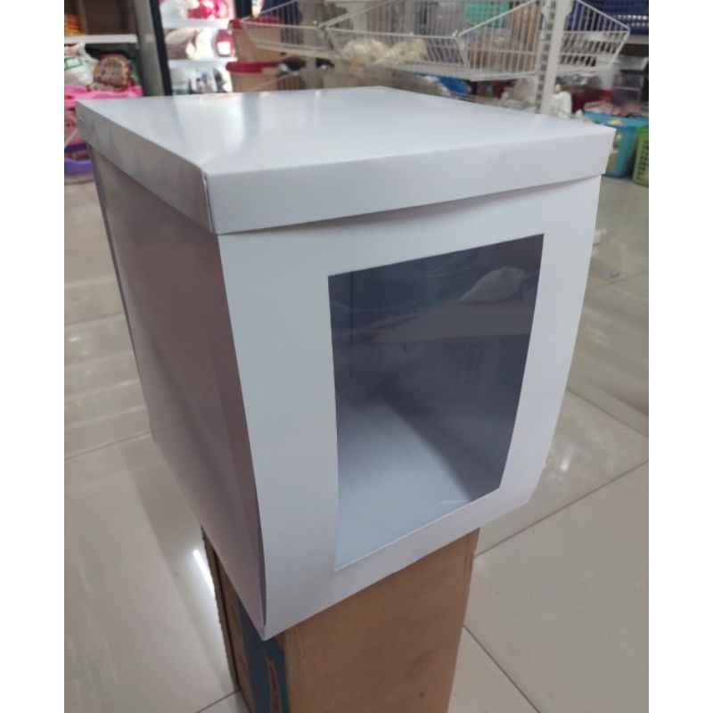 KOTAK PUTIH COGGURATED 25X25X30 CM