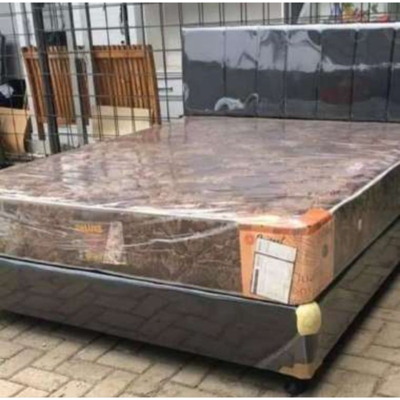 Springbe Central deluxe Full set (Kasur, divan, dan sandaran) ukuran 120,140,160,180