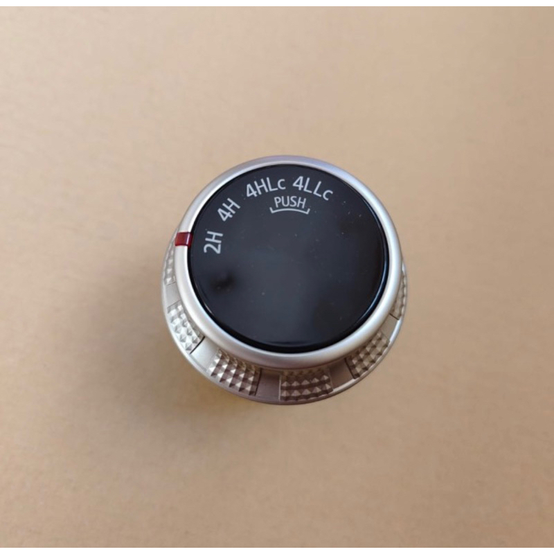 Switch Tombol 4WD Mitsubishi Pajero Original