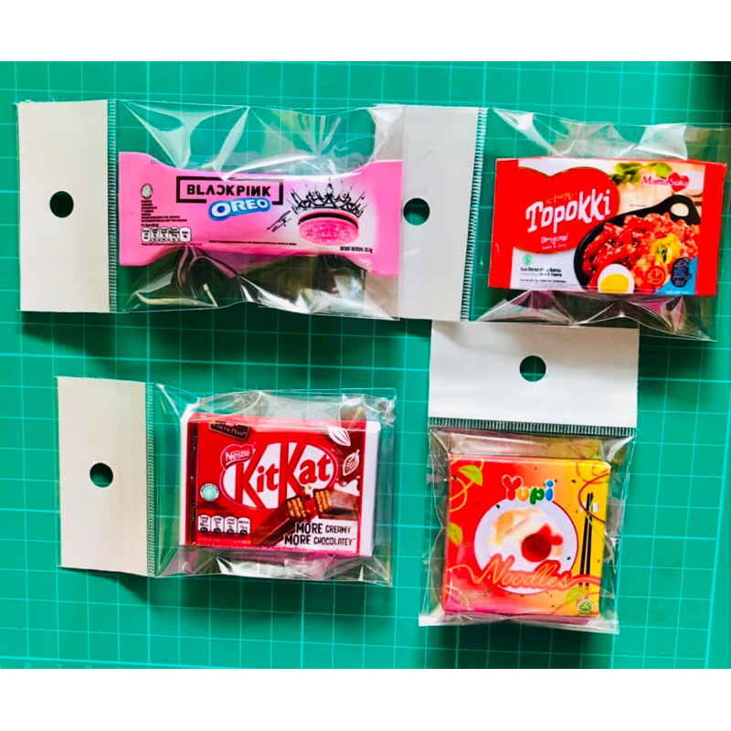 MAGNET KULKAS MINIATUR SNACK BISA PILIH BAHAN TEBAL BERKUALITAS HARGA 1 PCS / MAGNET TEMPELAN KULKAS SNACK / MINIATUR SNACK GANCI SNACK GANTUNGAN KUNCI SNACK SOUVENIR