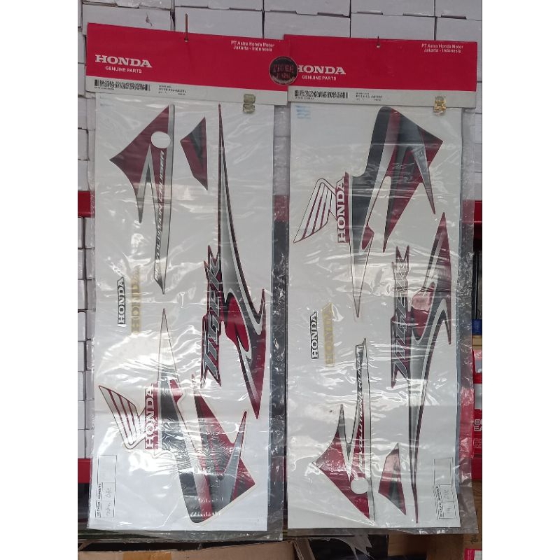Striping sticker stiker polet original tiger revo tirev cover body merah