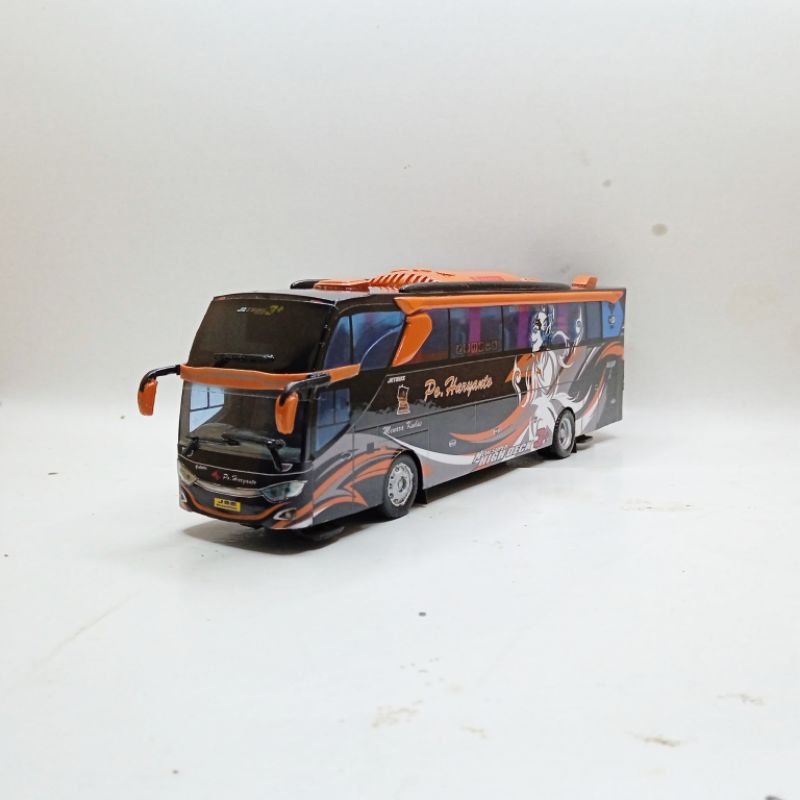 Miniatur bus Po. HARYANTO body Voyager newJB3++ Orange