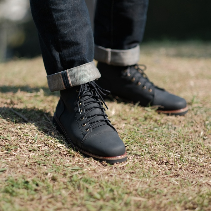 Sepatu Boots Pria Kulit Fashion Boot Tali Santai Kuliah Cowok Original - Fleming Black