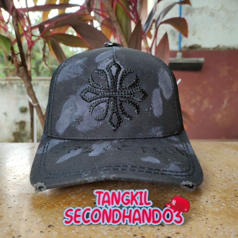 TOPI AFFLICTION