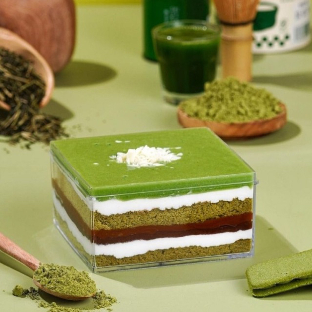 

MATCHA DESSERT BOX BITTERSWEET BY NAJLA