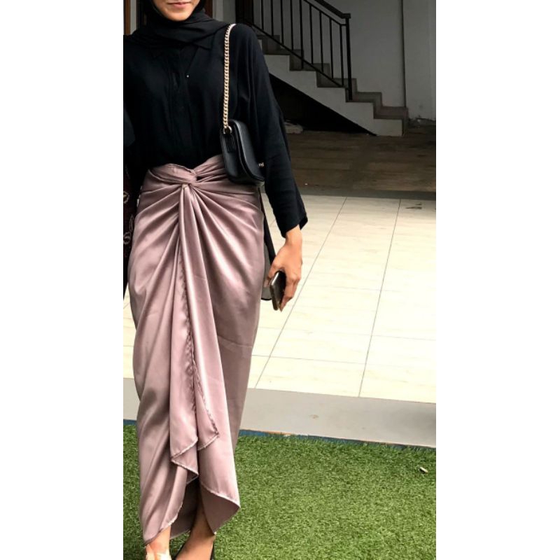 ROK LILIT SATIN | WARP SKIRT | ROK LILIT POLOS