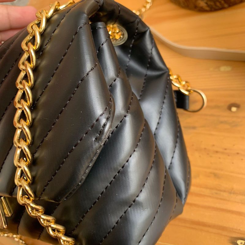 Chelsea Bag - Tas puffy tas dua ruang tas bordir tas wanita murah kekinian premium tas grosir tas mewah kekinian bisa cod tas pesta tas kondangan tas elegant tas premium tas dewasa tas rantai tas formal tas bagus tas cantik tas selempang tas shoulderbag