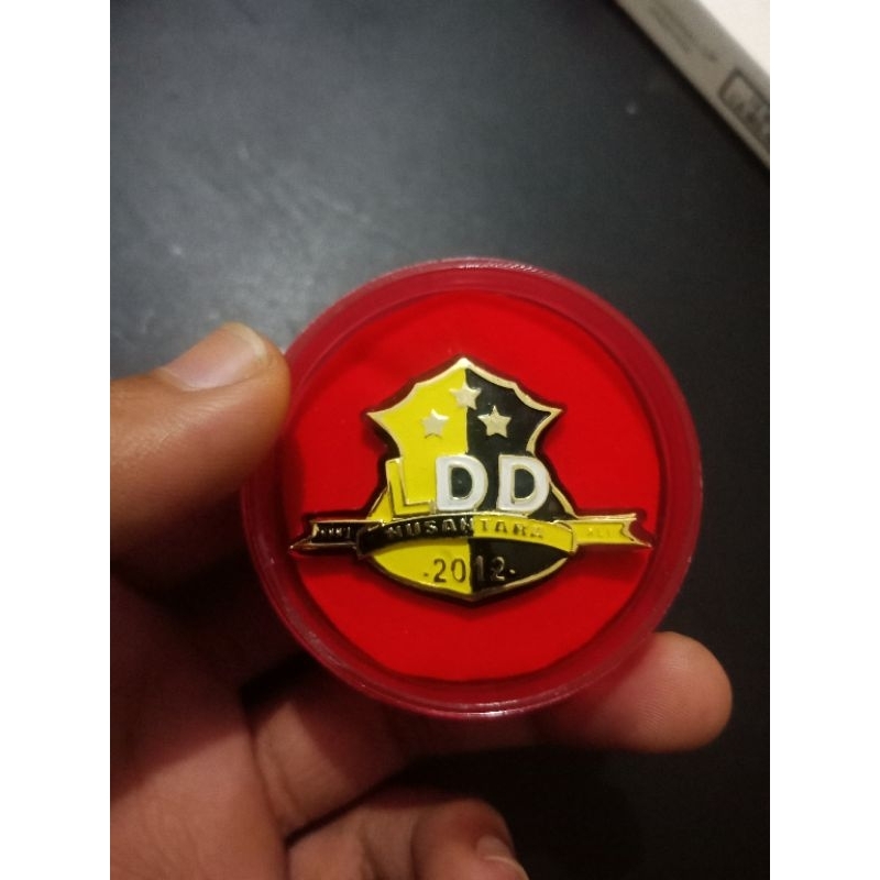 Pin pdh angkatan polri (LDD NUSANTARA 2012)