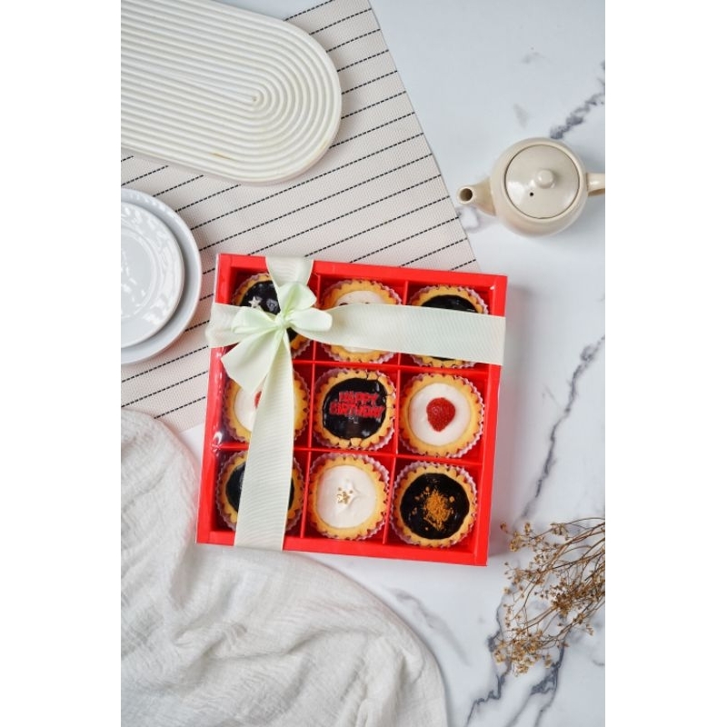 

Pie susu cream cheese mix coklat isi 9