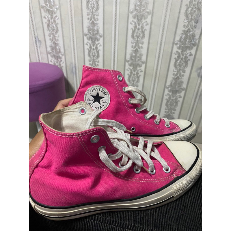 Pink Converse