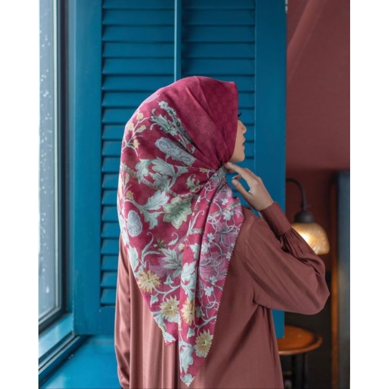 ESMEE SCARF BY HEAVEN LIGHTS ( HL)