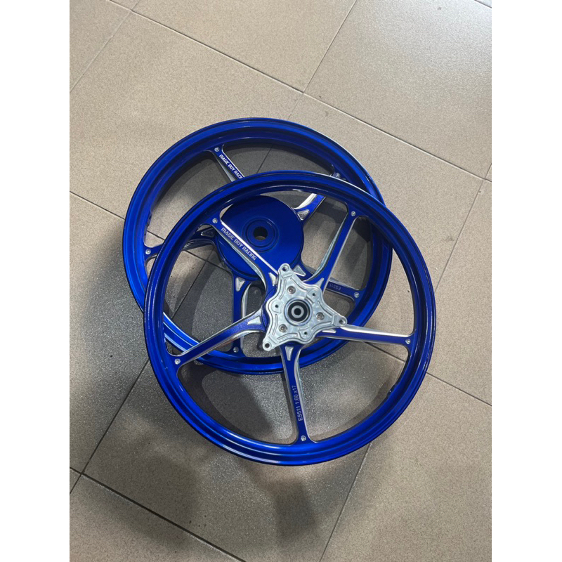 Velg enkei hylos magic boy 505 511 Warna biru oren Ukuran. 185/160/17.buat motor AEROX