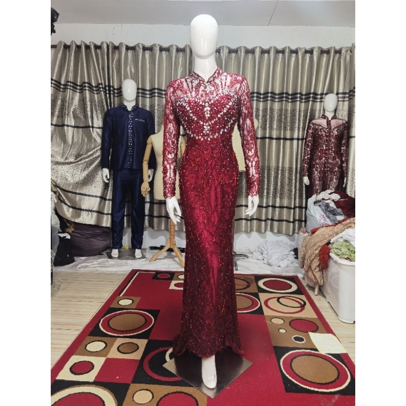 Gaun pengantin span santili