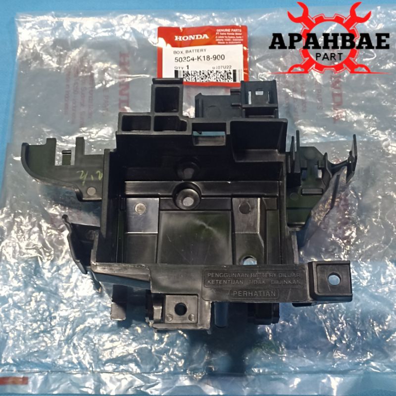 Box Aki Tempat Aki Motor (Battery Box) Verza 150 Original