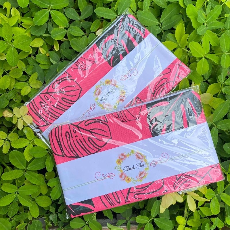 SOUVENIR  PERNIKAHAN ULTAH KHITAN TASYAKURAN POUCH SEMI KANVAS MOTIF MONSTERA PINK FREE PACK PLASTIK THANK CARD THANK YOU  20X12  READY SIAP KIRIM