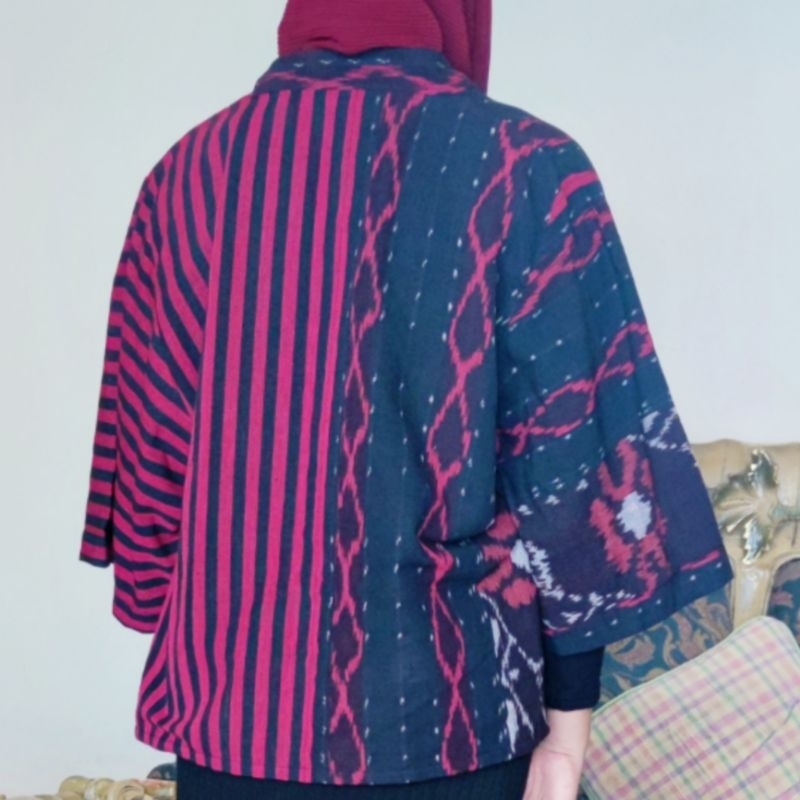 Outer kimono tenun asli wanita cardi cewek premium etnik Kasual atasan baju butik kerja fashion blazer rompi kardigan Cardi vest blus maxi ibu anak remaja kantor jumbo songket lurik ikat tradisional seragam ntt lombok jepara Rote etnik unik keren.