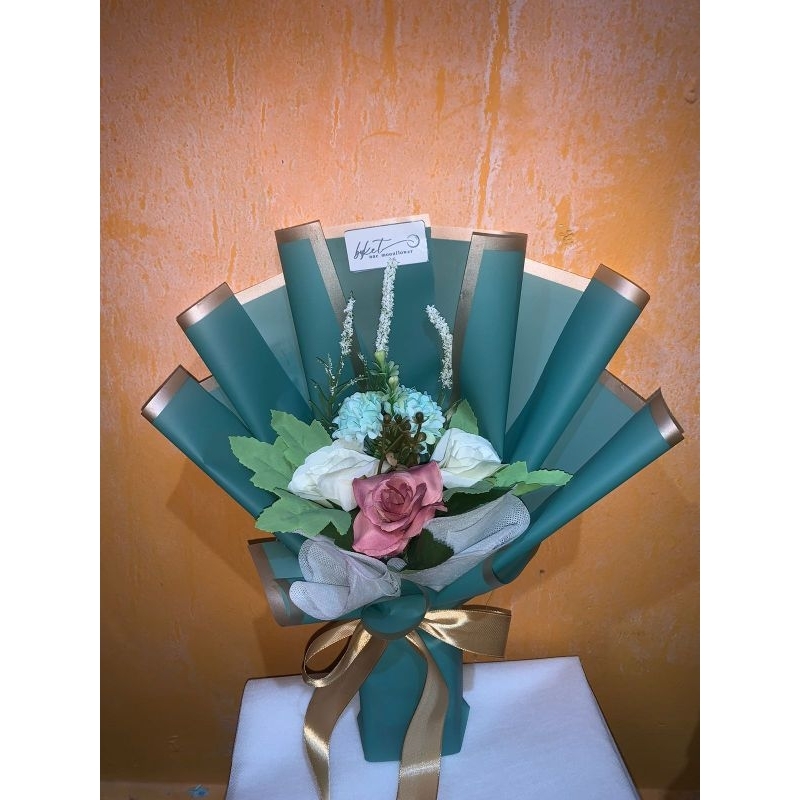 

buket bunga / bunga artificial