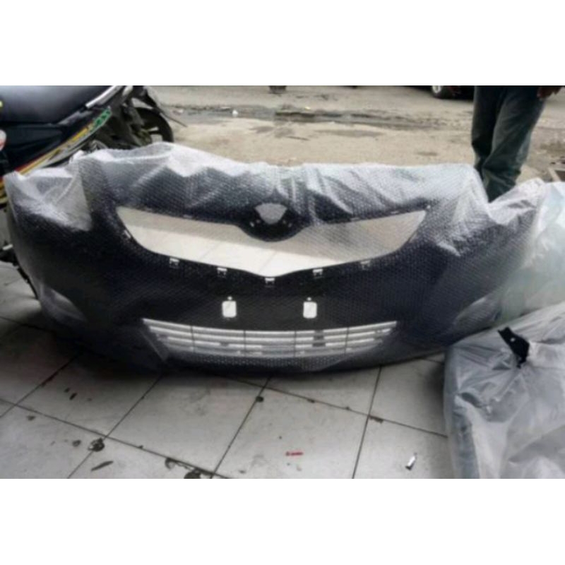 bumper depan vios gen 2 (warna putih)