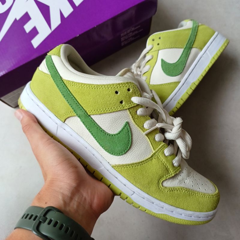 Nike SB Dunk Low Green Apple