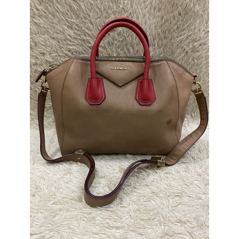 Harga Givenchy Antigona Preloved Terbaru April 2023 |BigGo Indonesia