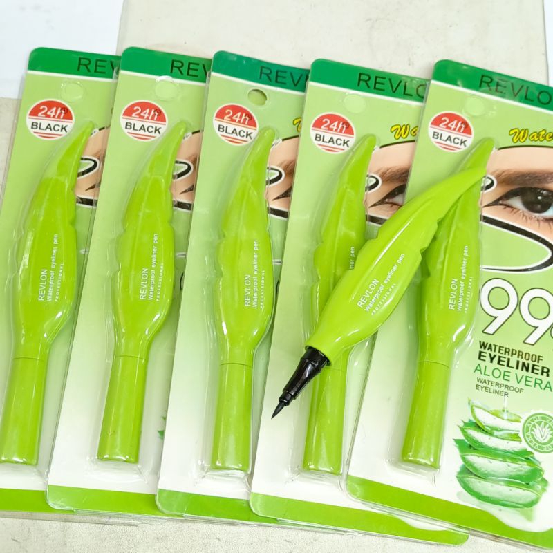 LUSINAN - Eyeliner Daun Waterproof Black Eyeliner Pensil