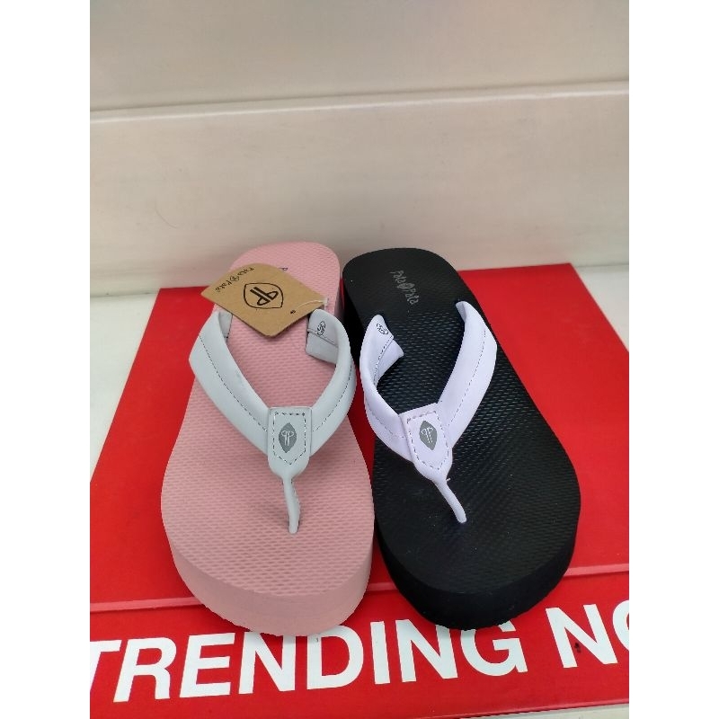Sandal wanita Bata Pata Pata Original model jepit bahan karet Model Baru
