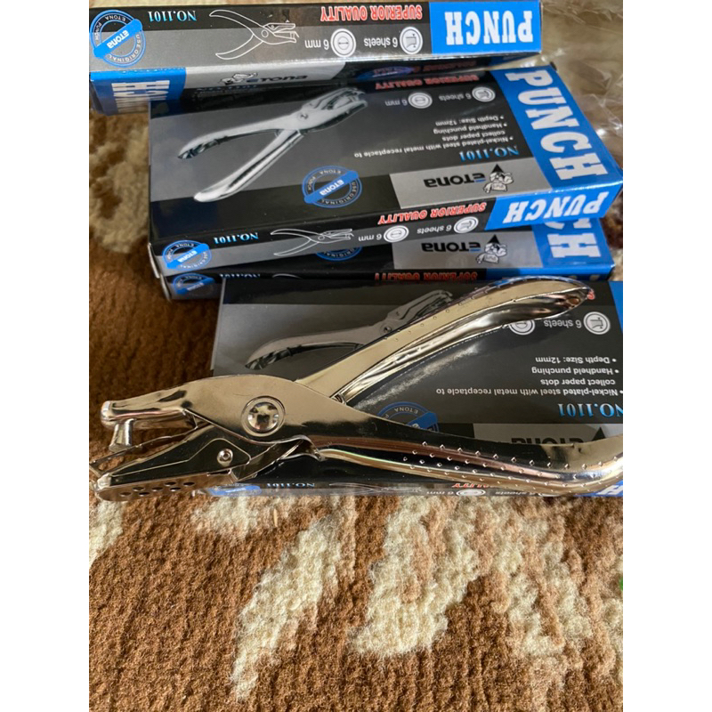 

Pembolong Kertas 1 Lubang / Punch One Hole/ Alat Pembolong Kertas 8 lembar 6mm