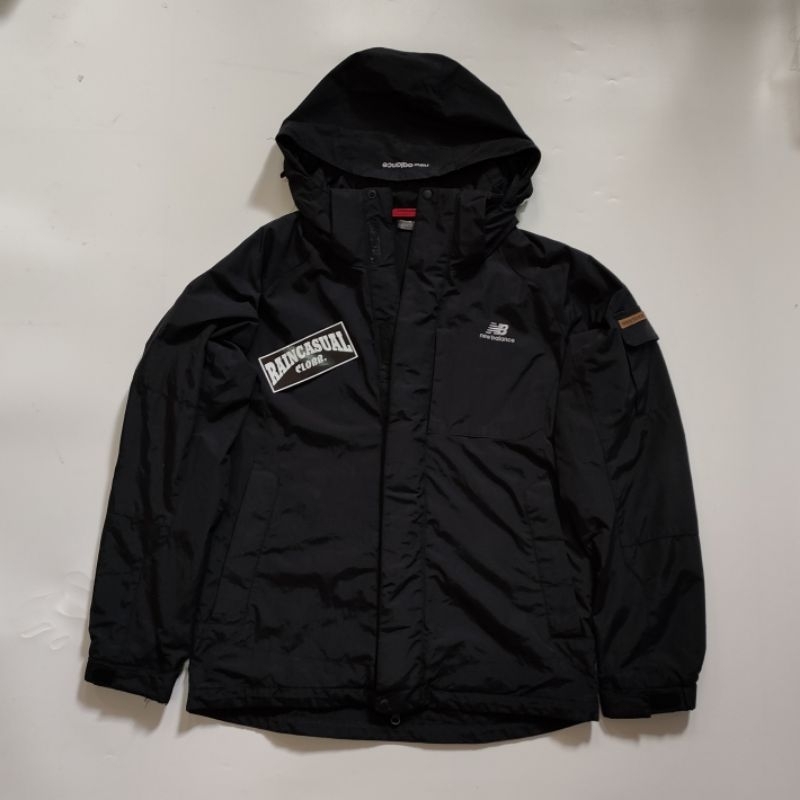 NEW BALANCE OUTDOOR JACKET