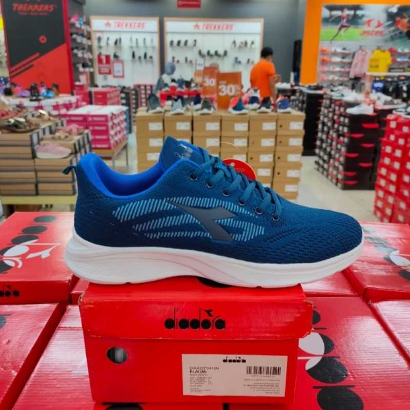 Sepatu Diadora Elai Navy Men's Shoes
