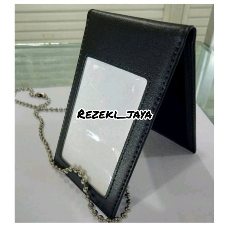 

Name tag id card hitam doff dompet saku 2 slot magnet plus kalung rantai