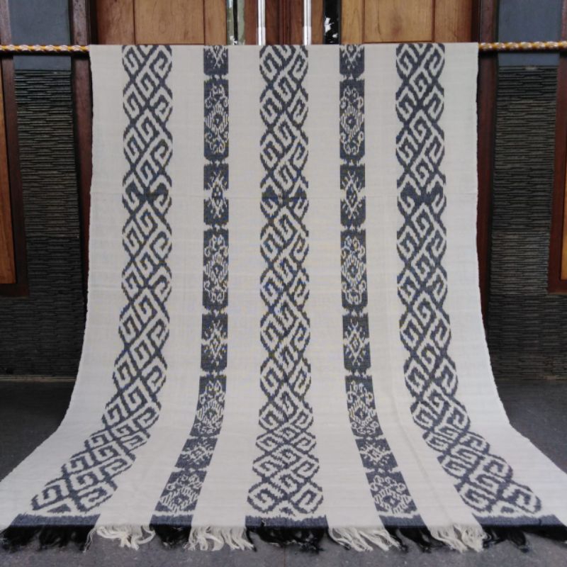 Kain Tenun Etnik Jepara Warna Putih Bersih Tenun Blanket Jepara Motif Toraja